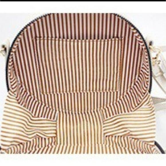 Justin & Taylor embroidered round zip up crossbody bag multicolor floral - Picture 3 of 4